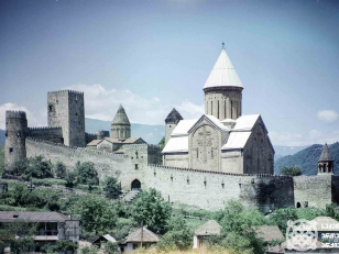ანანურის კომპლექსი <br>
1960-1970 <br>
Ananuri Castle Complex<br>