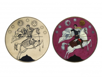 საქართველოს რესპუბლიკის გერბი. <br>
მხატვარი - იოსებ შარლემანი. <br>
გერბზე თეთრი გიორგის გამოსახვის წესების ავტორები: ივანე ჯავახიშვილი და დიმიტრი შევარდნაძე, 1918 წელი<br>
The Coat of Arms of the Republic of Georgia <br>
Artist – Josif Charlemagne<br>
The authors of the rules of depiction of White George: Ivane Javakhishvili and Dimitri Shevardnadze, 1918 <br> საქართველოს რესპუბლიკის გერბი. <br>
მხატვარი - იოსებ შარლემანი. <br>
გერბზე თეთრი გიორგის გამოსახვის წესების ავტორები: ივანე ჯავახიშვილი და დიმიტრი შევარდნაძე, 1918 წელი<br>
The Coat of Arms of the Republic of Georgia <br>
Artist – Josif Charlemagne<br>
The authors of the rules of depiction of White George: Ivane Javakhishvili and Dimitri Shevardnadze, 1918 <br>