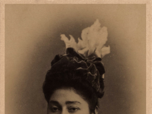 უცნობი ქალბატონი<br>
ნიკოლოზ საღარაძის ფოტოკოლექცია <br>
ქუთაისი
[1880-1917]<br>
Unknown lady <br>
Kutaisi
Nikoloz Sagharadze's photo collection