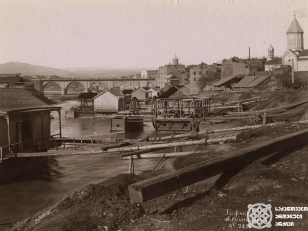 თბილისი, წყლის წისქვილები მტკვარზე<br>
1890-იანი წლები <br>
ალექსანდრე როინაშვილის ფოტო <br>
 <br>
Tbilisi, water mills on Mtkvari<br>
1890s <br>
<br>Alexander Roinashvili's photo<br>