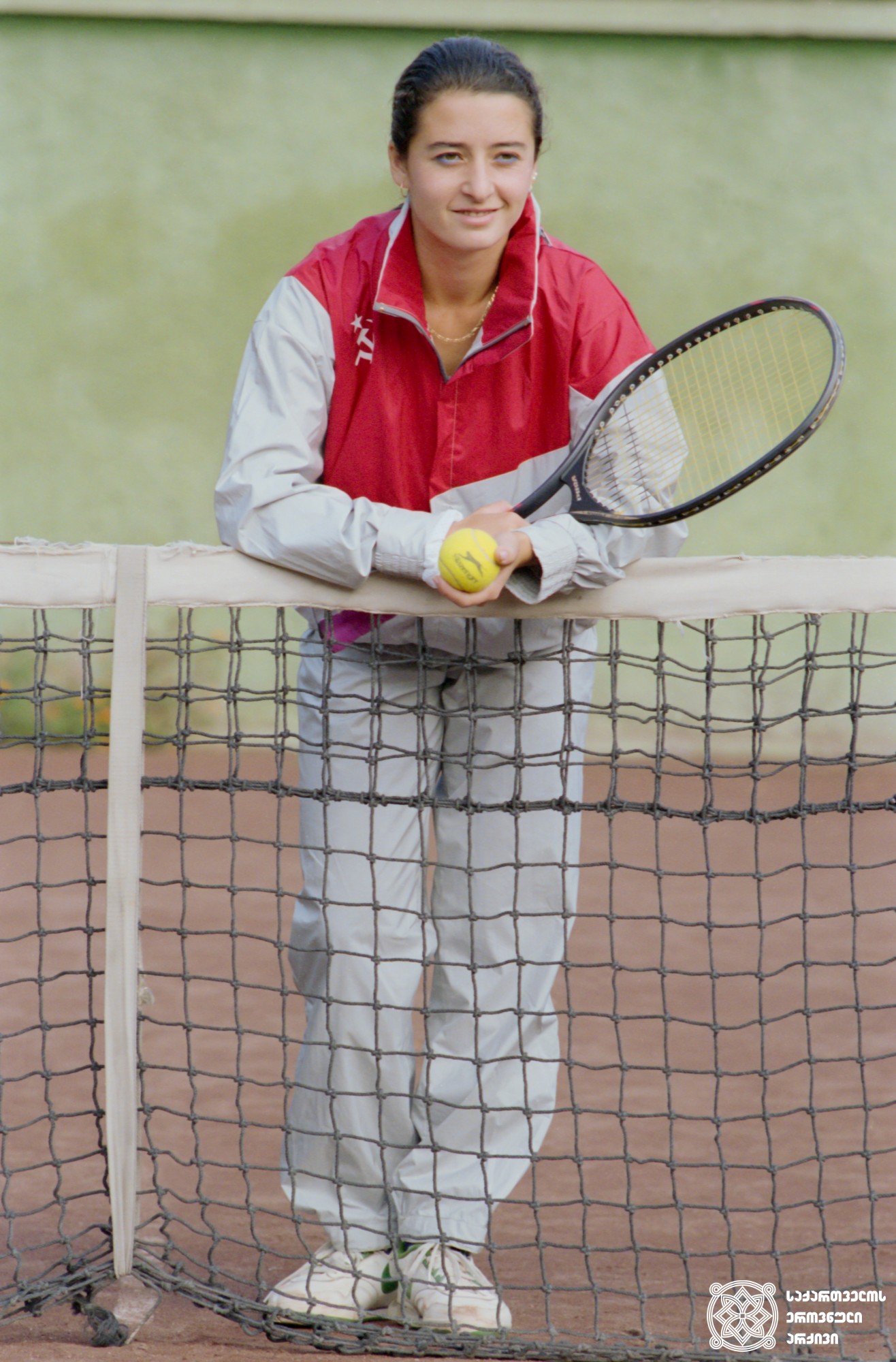 ლეილა მესხი. <br>
1988 წელი. <br>
XXV ოლიმპიური თამაშების მესამე პრიზიორი ჩოგბურთში, წყვილთა თანრიგში (1992 წელი, ბარსელონა). <br>
Leila Meskhi. <br>
1988. <br>
Third-prize winner of the XXV Olympic Games in doubles, Tennis (1992, Barcelona).