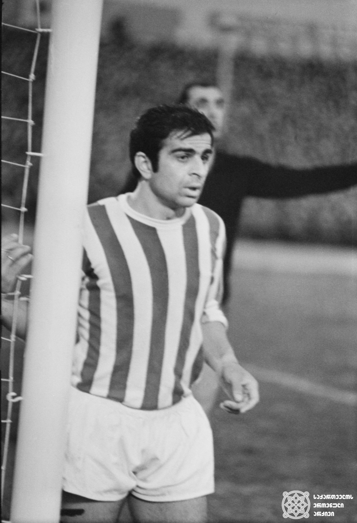 მურთაზ ხურცილავა. <br>
XX ოლიმპიური თამაშების მესამე პრიზიორი ფეხბურთში (1972 წელი, მიუნხენი). <br>
Murtaz Khurtsilava. <br>
Third-prize winner of the XX Olympic Games in Football (1972, Munich).